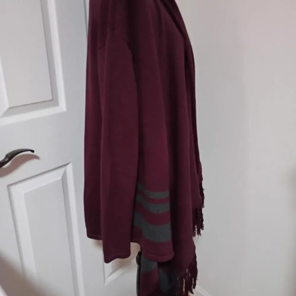 CAbi capi burgundy